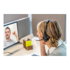 HP POLY SAVI OFFICE W8220 OTH WIRELESS MS STEREO DECT HEADSET,PC/DESKPHONE/MOB, USB-A